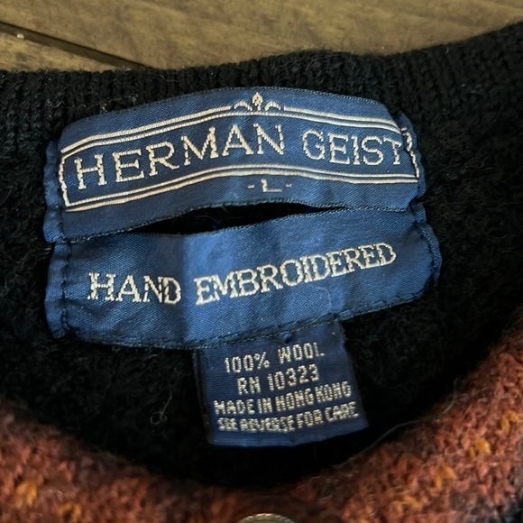 Vintage Herman Geist Hand Embroidered Cardigan size Large - Picture 4 of 7